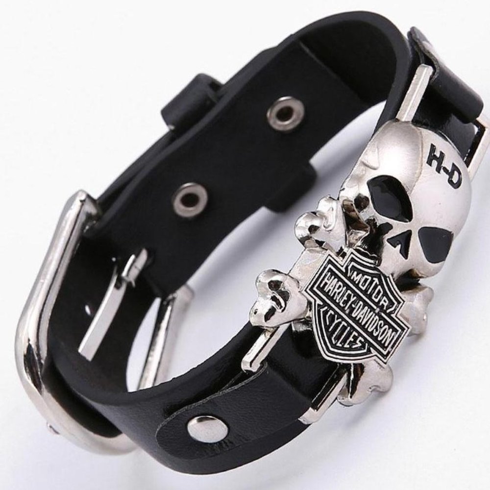 Brand  New Harley Davidson HD Skull Steel Leather Wristband